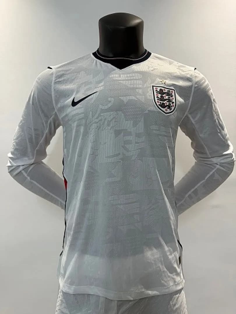 England 2026/27 Home Jersey, Long Sleeve, Player Version — 1